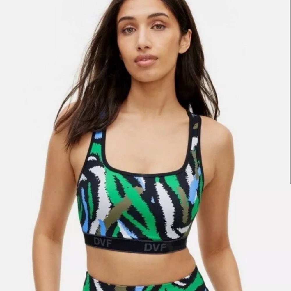 DVF DIANE VON FURSTENBURG × TARGET RACERBACK ZEBRA SPORTS BRA - NWT - M